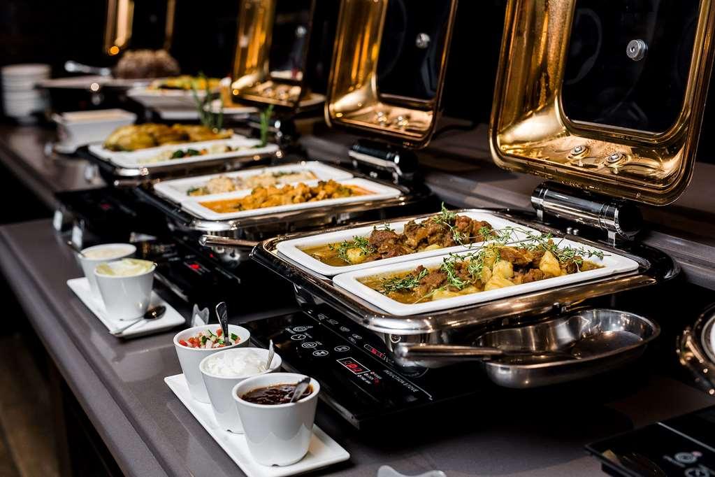 พรีเมียร์ โฮเทล รูเดอวัลเลย์ Hotel พริทอเรีย ร้านอาหาร รูปภาพ